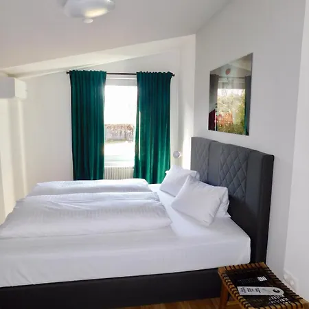 Rohrer Am Murradweg - An Der Weinstrasse 住宿加早餐酒店