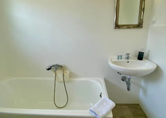 Rohrer Am Murradweg - An Der Weinstrasse فندق مبيت وإفطار 3*